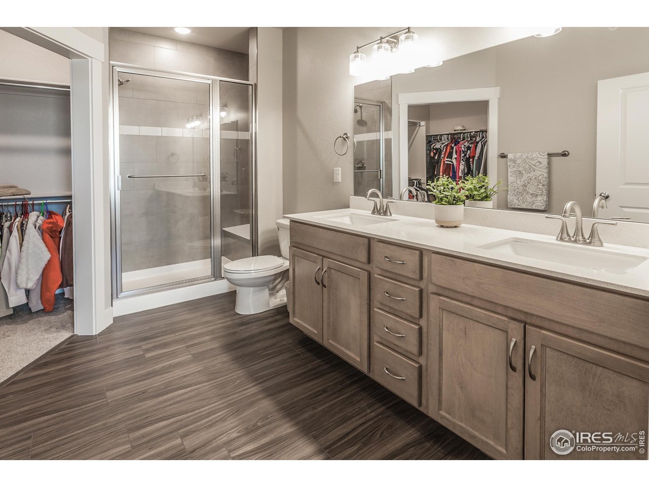 235 High Point Dr E-205