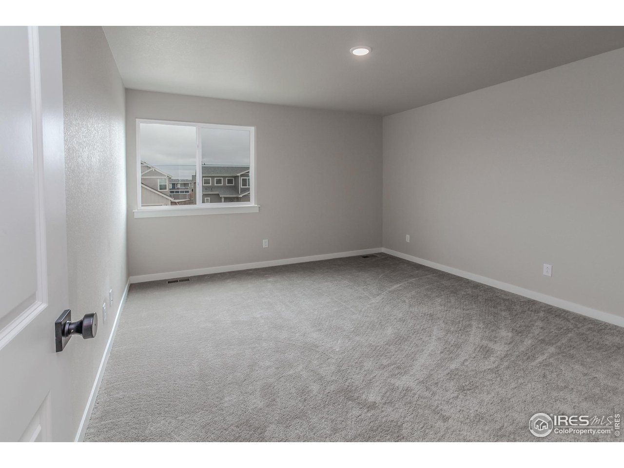 1219 105th Ave Ct