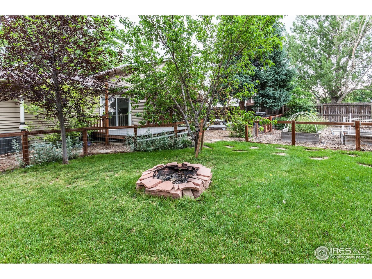 3142 Eagle Dr