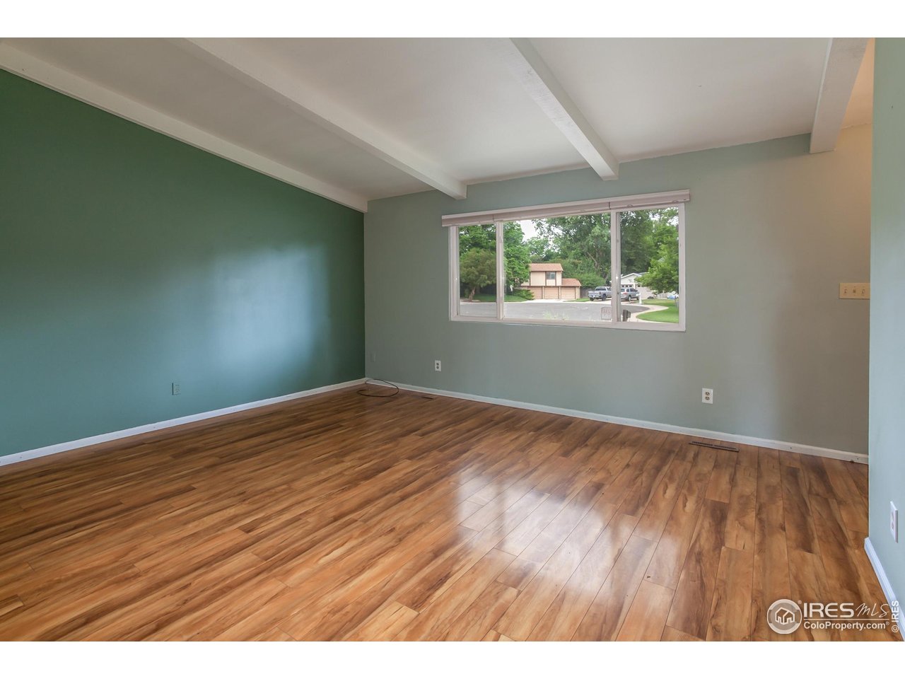 3142 Eagle Dr