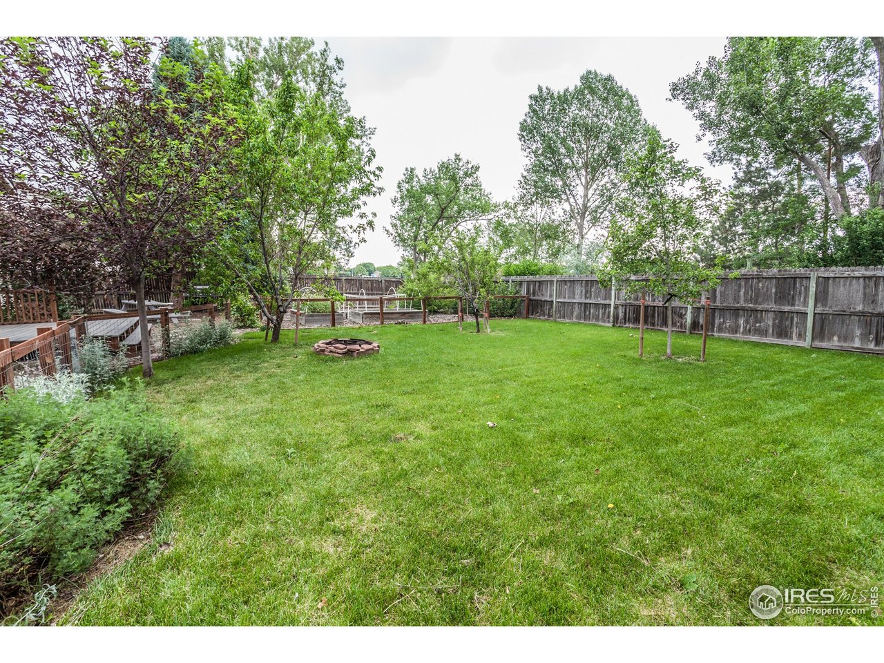 3142 Eagle Dr