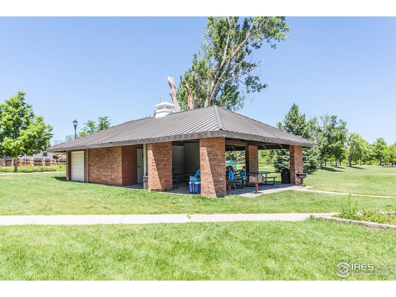 1379 Charles Dr F-5