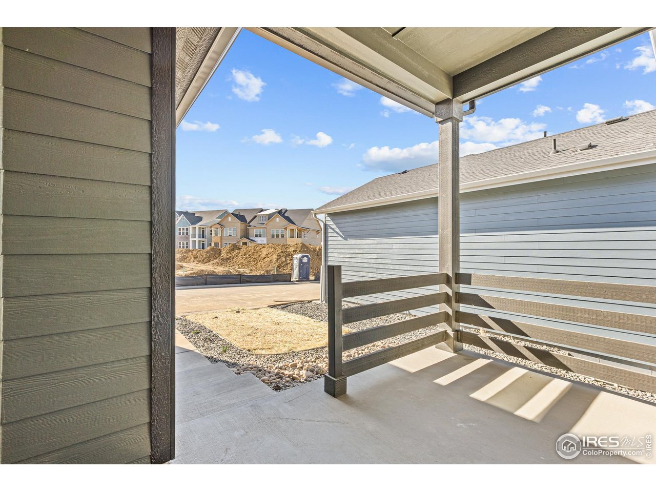 2781 Blue Iris Dr