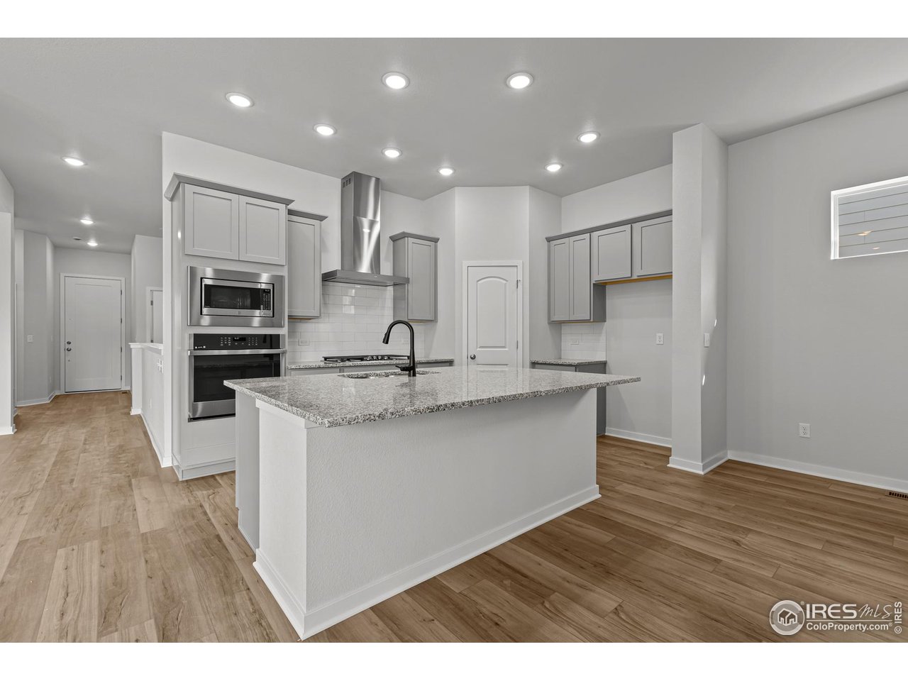 2781 Blue Iris Dr