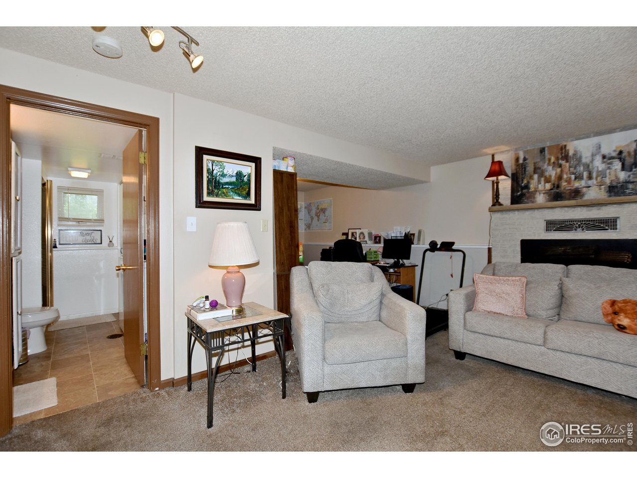 4009 Davidia Ct