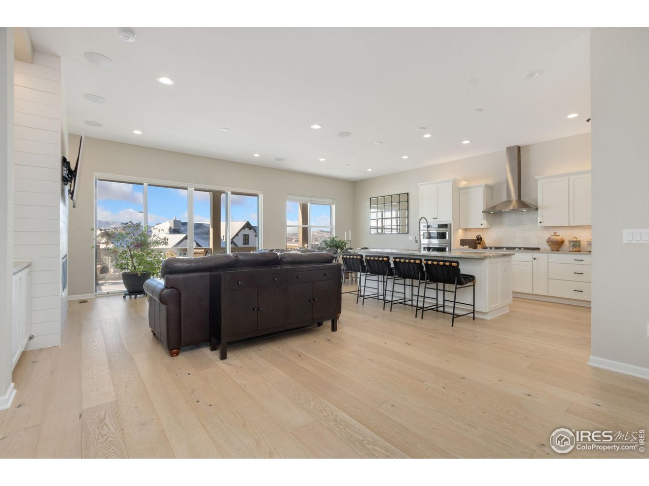 3351 Heron Lakes Pkwy