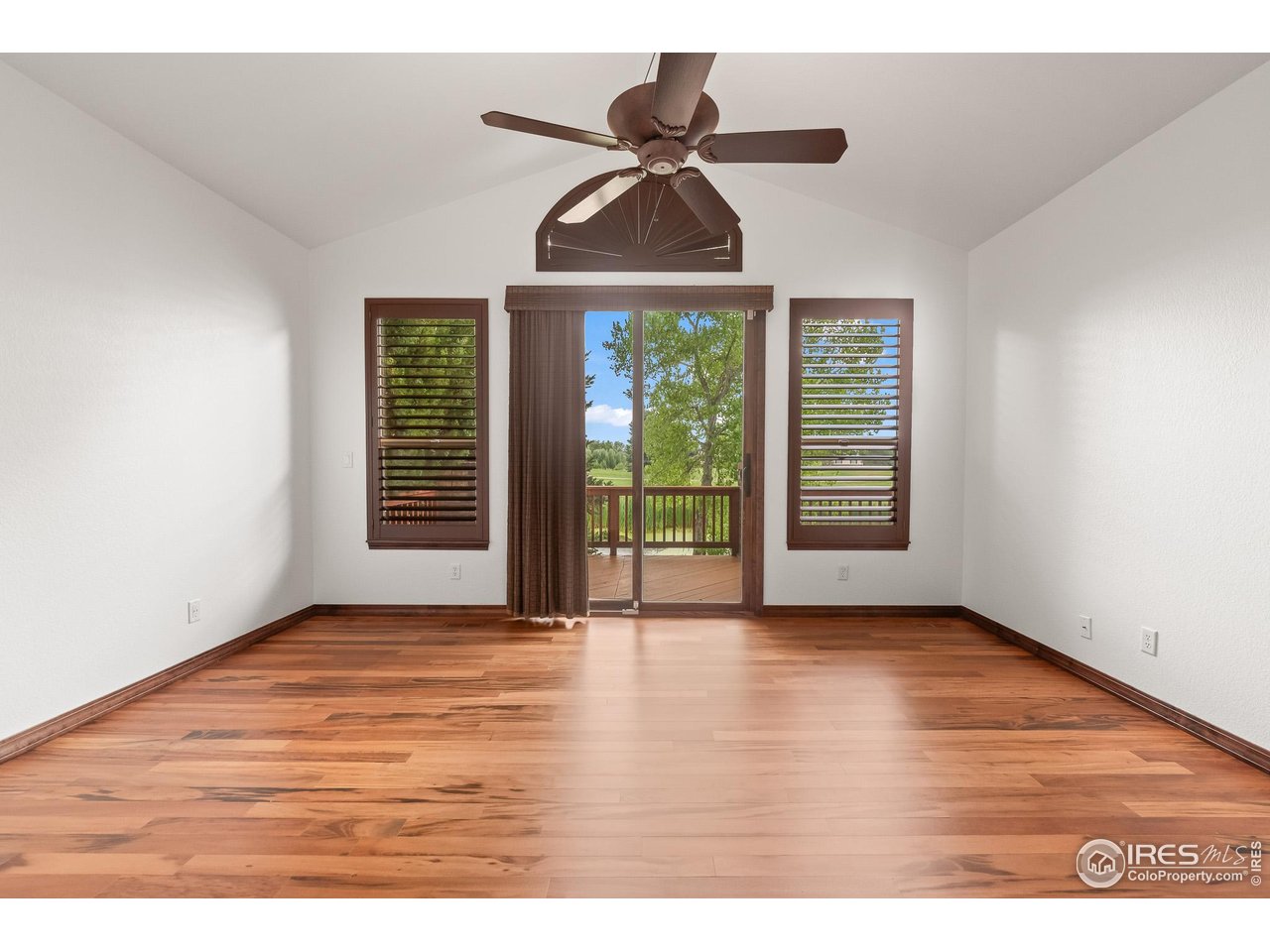 4283 Golf Vista Dr