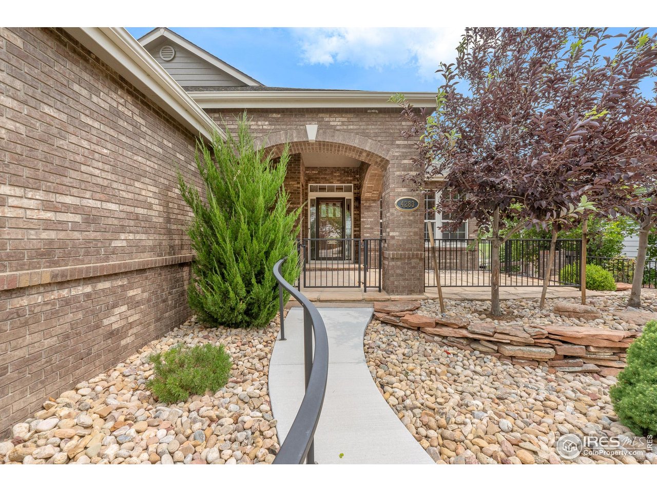 4283 Golf Vista Dr