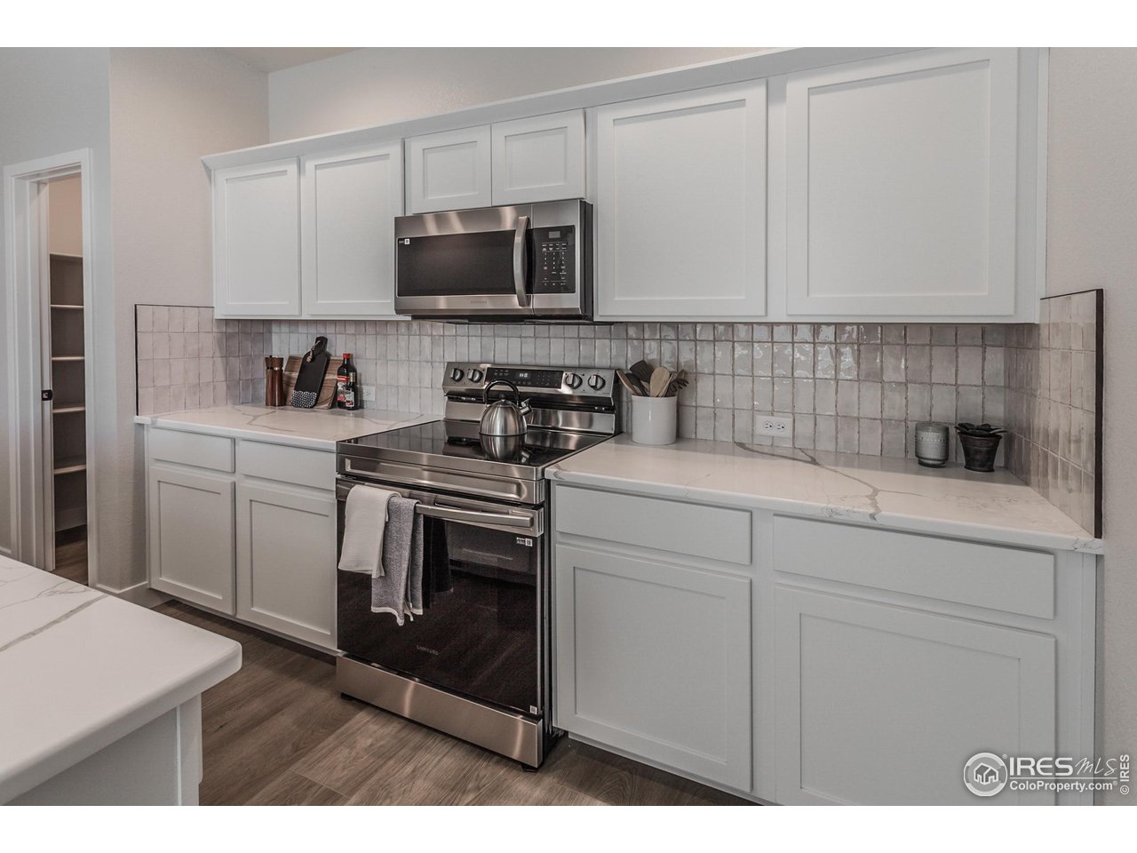 4790 Whistler Dr