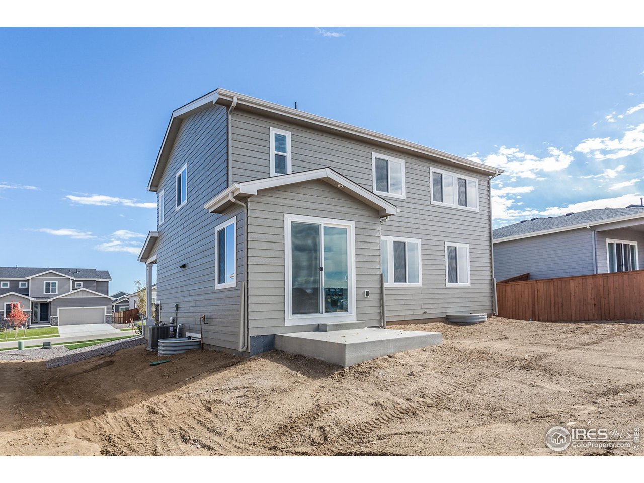 1211 105th Ave Ct