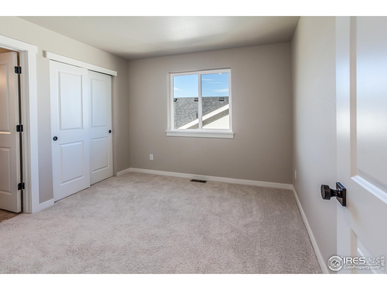1211 105th Ave Ct