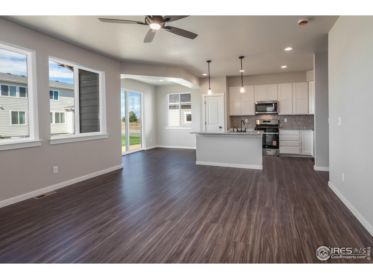 1211 105th Ave Ct