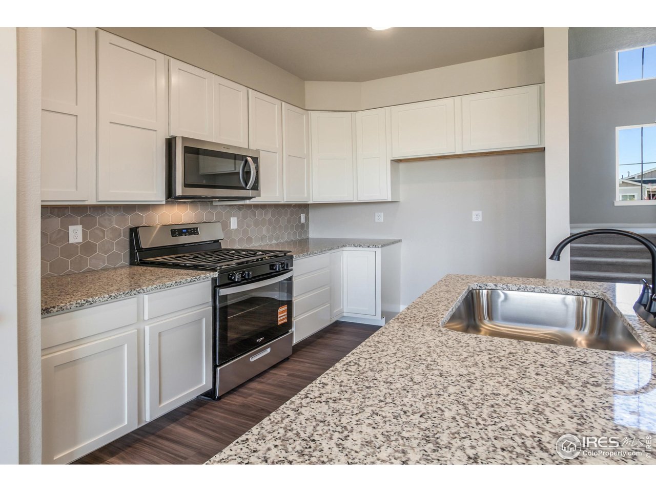 1211 105th Ave Ct