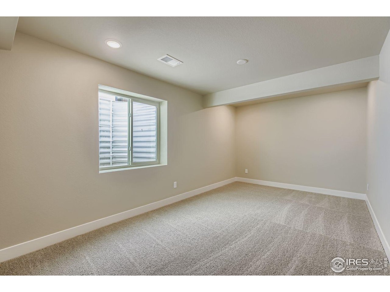1808 Cord Grass Dr