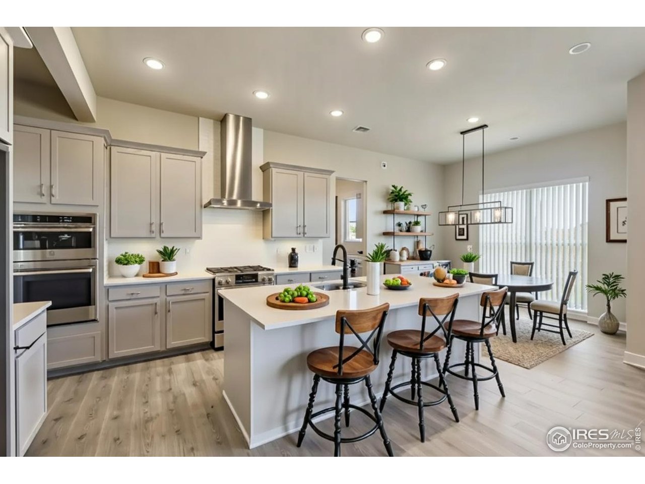 1808 Cord Grass Dr