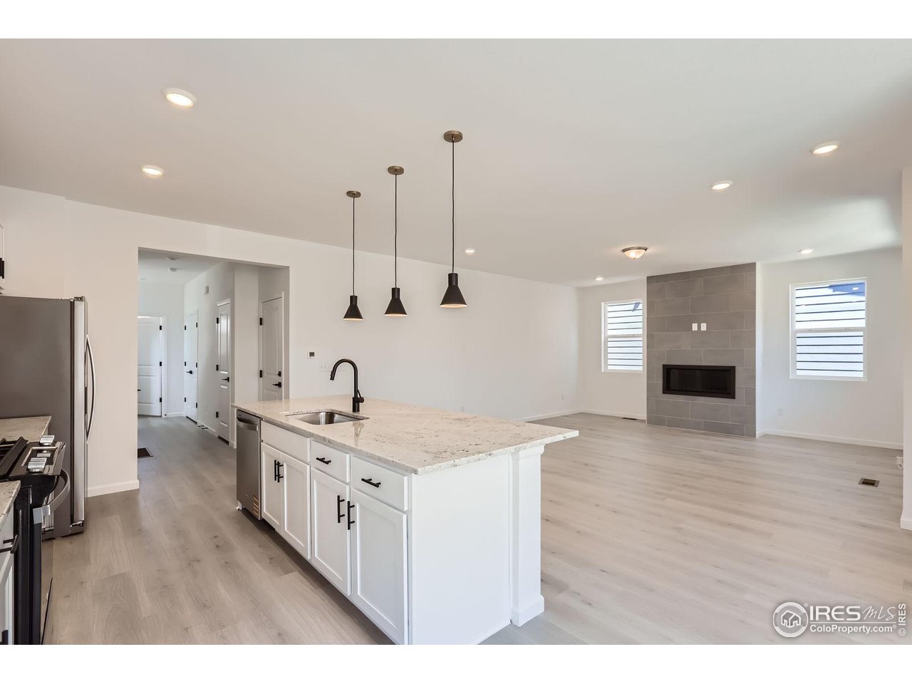 746 May Apple Ln