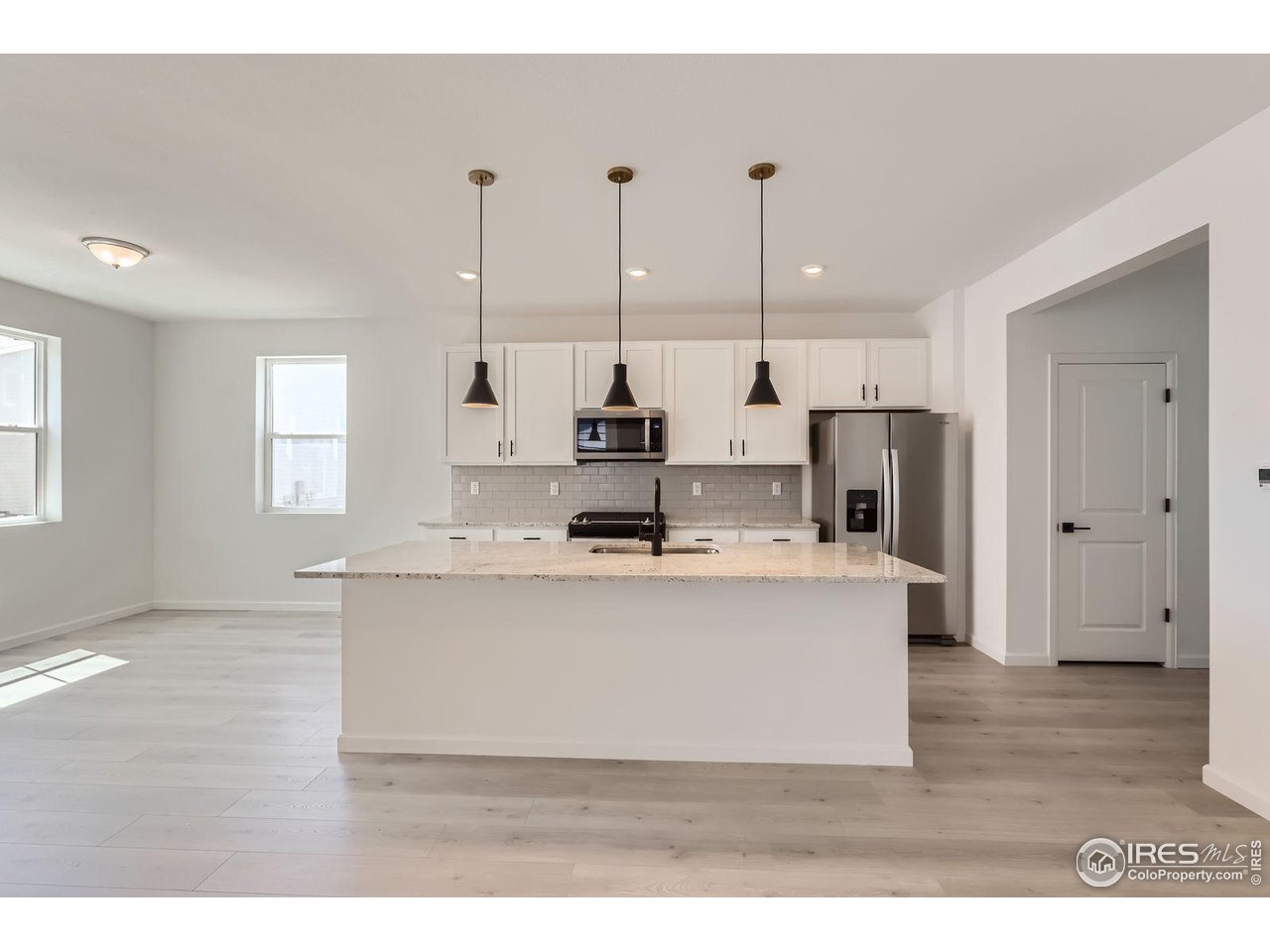 746 May Apple Ln