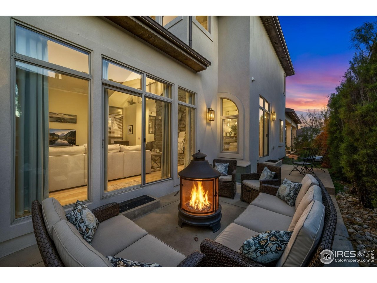 1999 Bayfront Dr