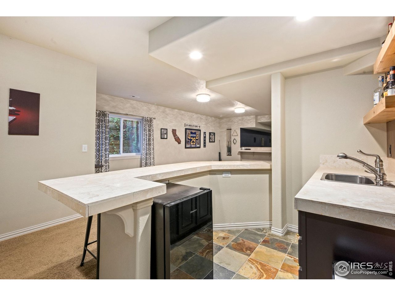 1999 Bayfront Dr