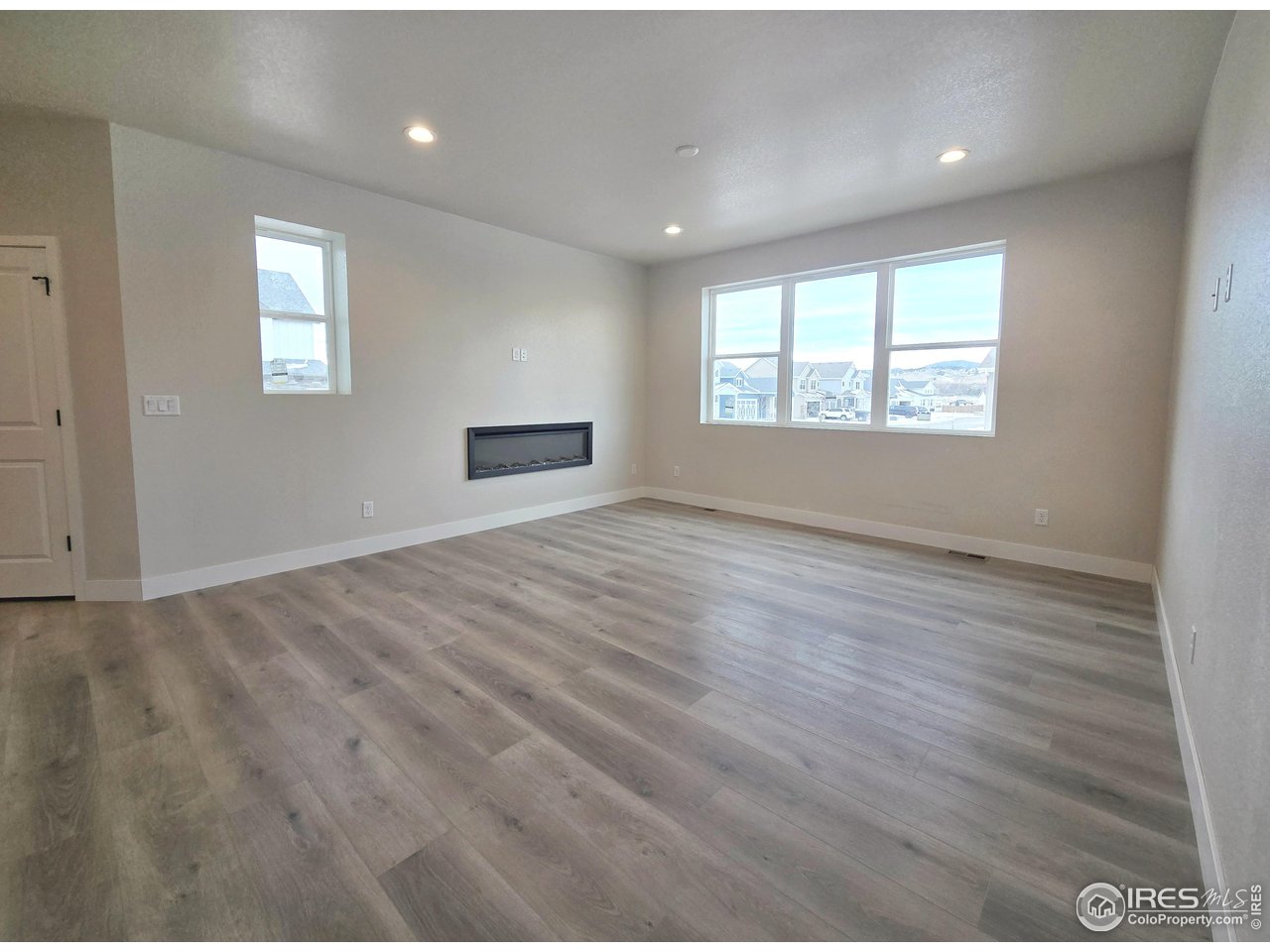 4705 Whistler Dr