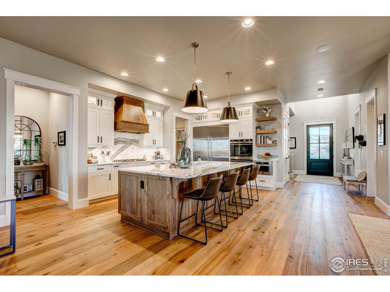 4224 Grand Park Dr