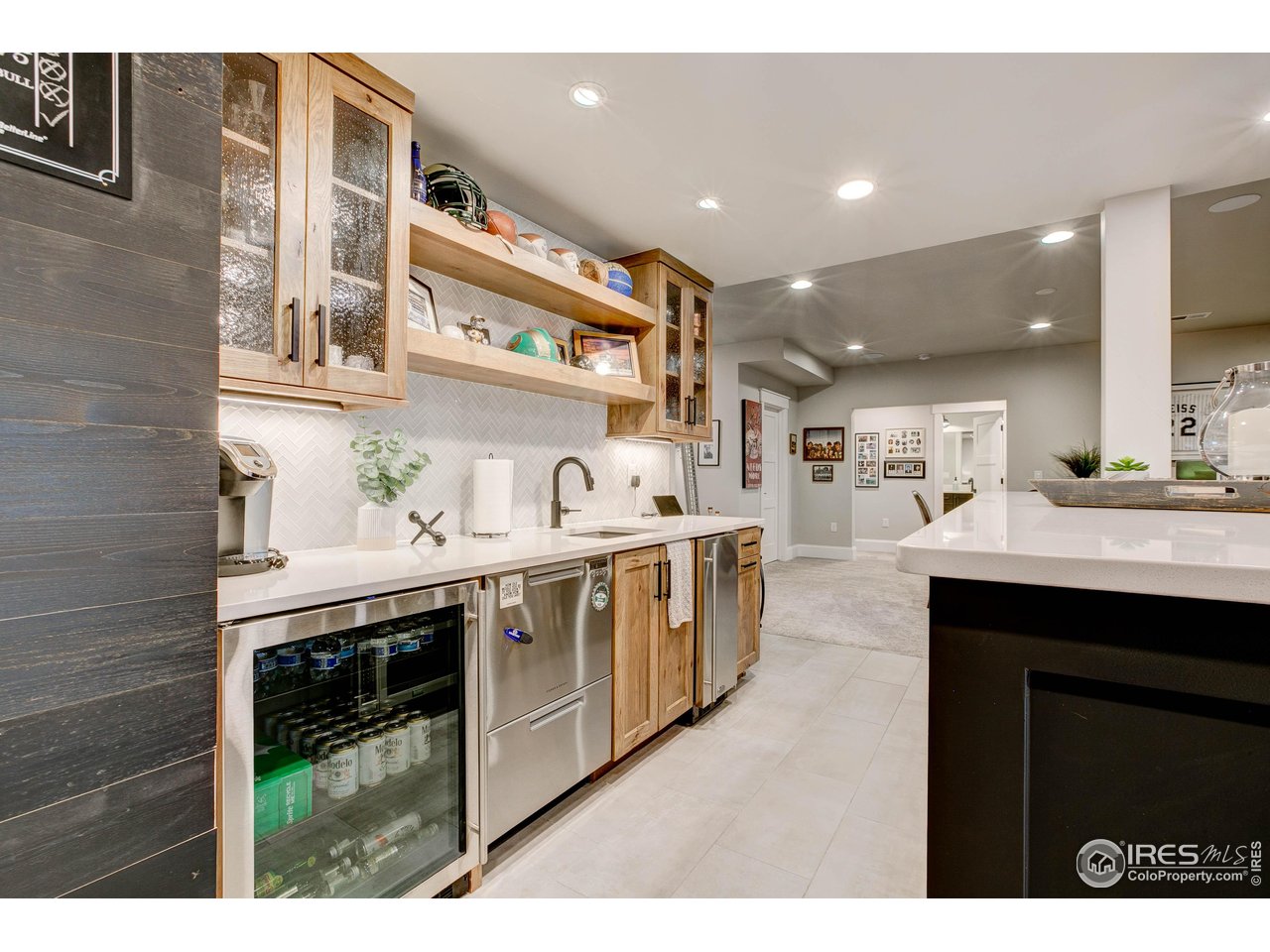 4224 Grand Park Dr