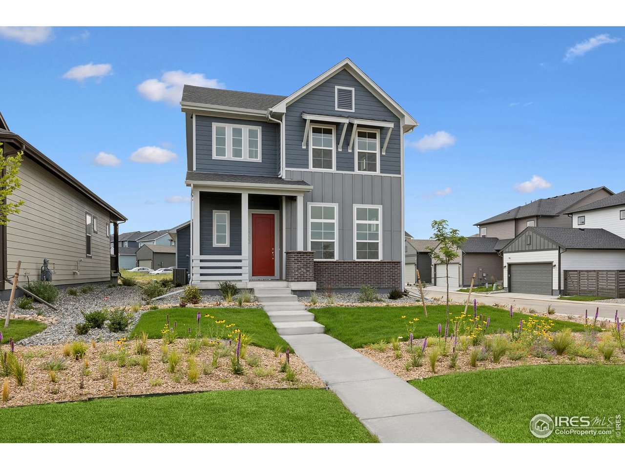 2703 Blue Iris Dr