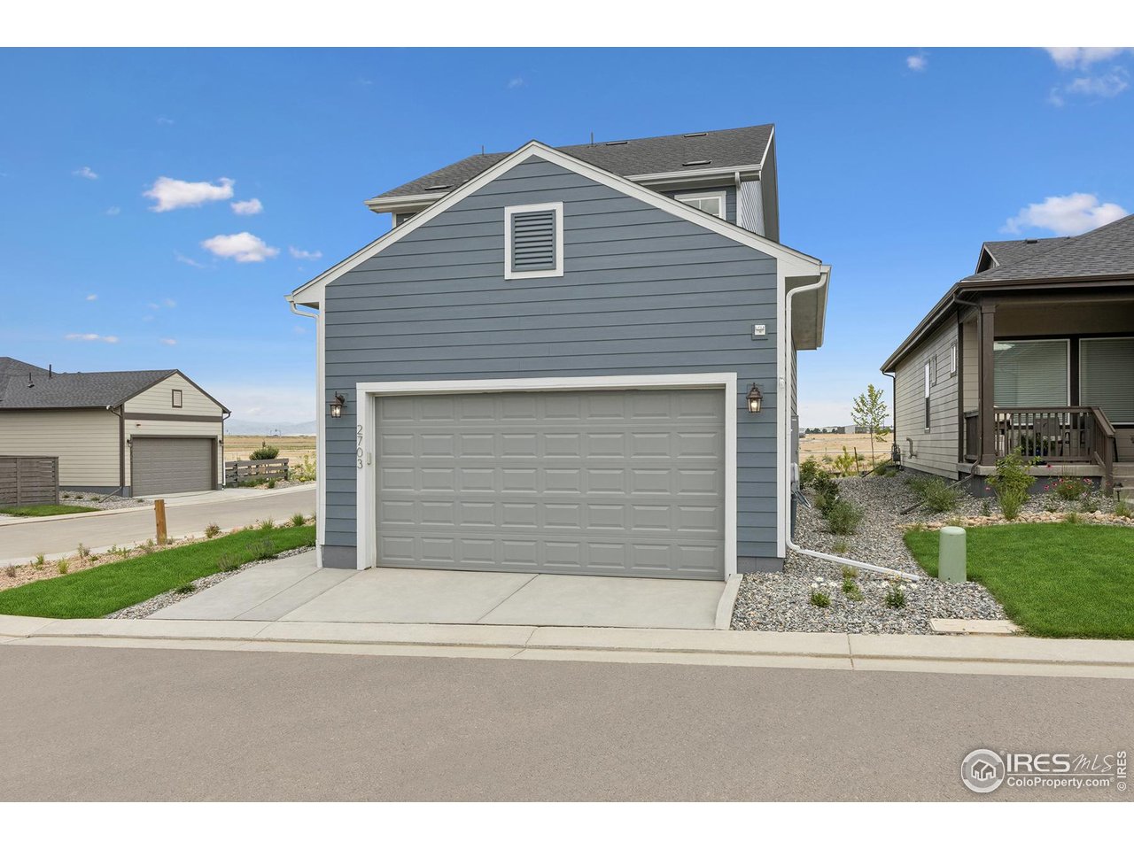 2703 Blue Iris Dr