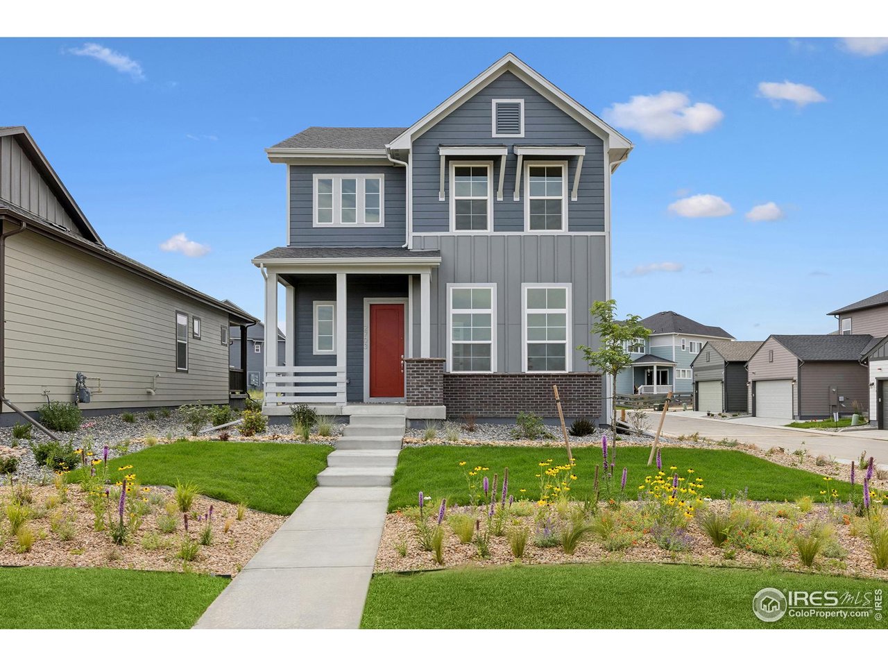 2703 Blue Iris Dr