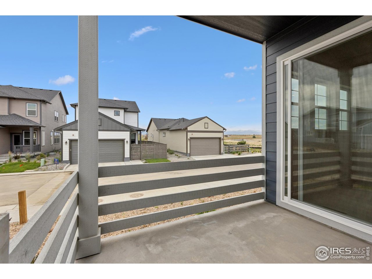 2703 Blue Iris Dr