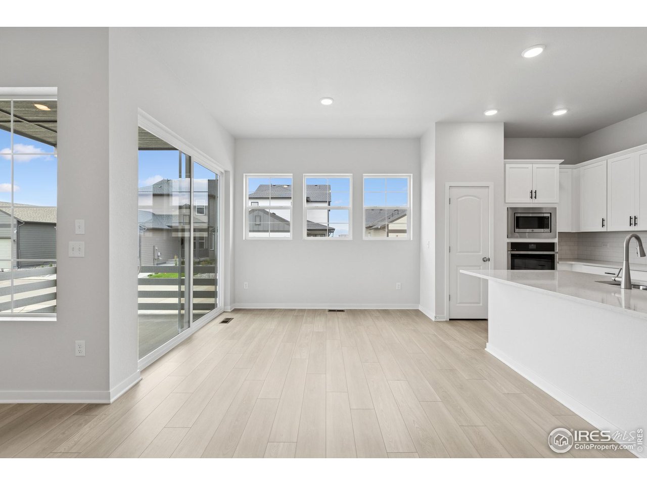 2703 Blue Iris Dr