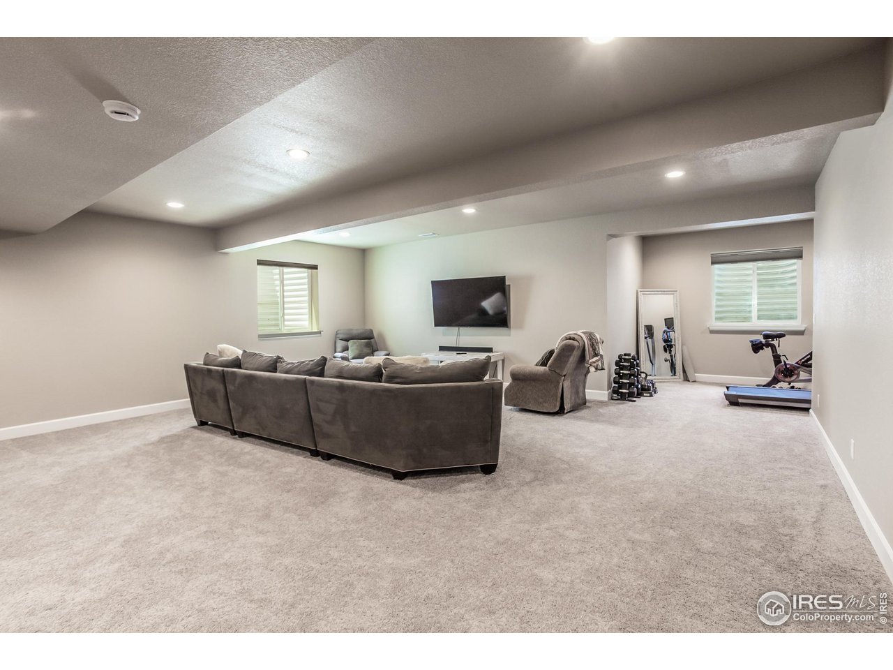 1231 105th Ave Ct