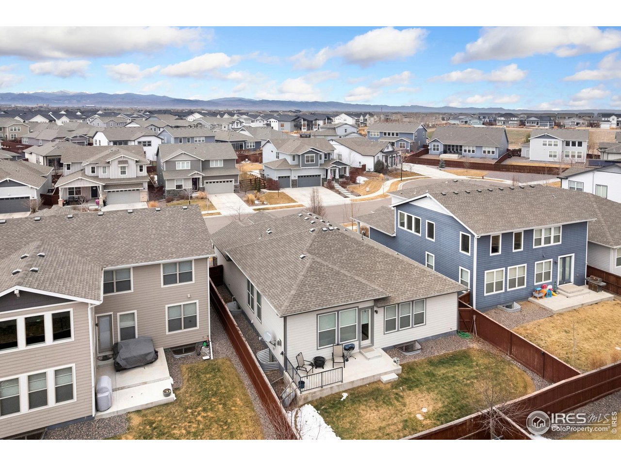 2093 Gather Ct