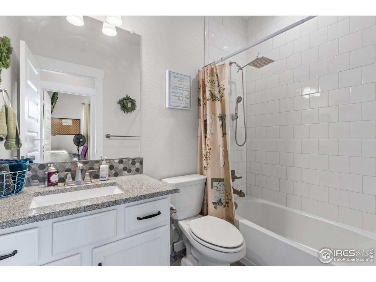 2093 Gather Ct