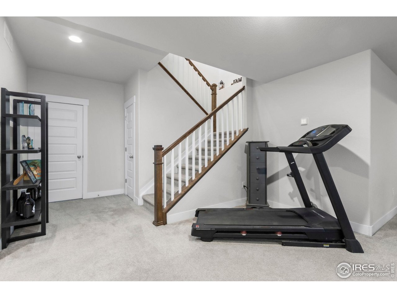 2093 Gather Ct