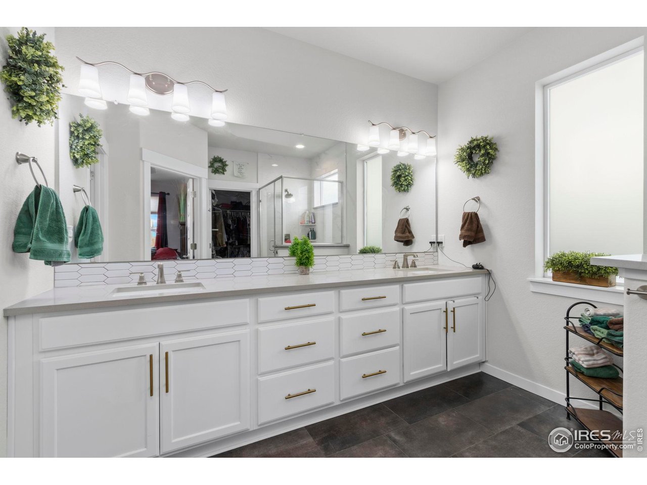 2093 Gather Ct