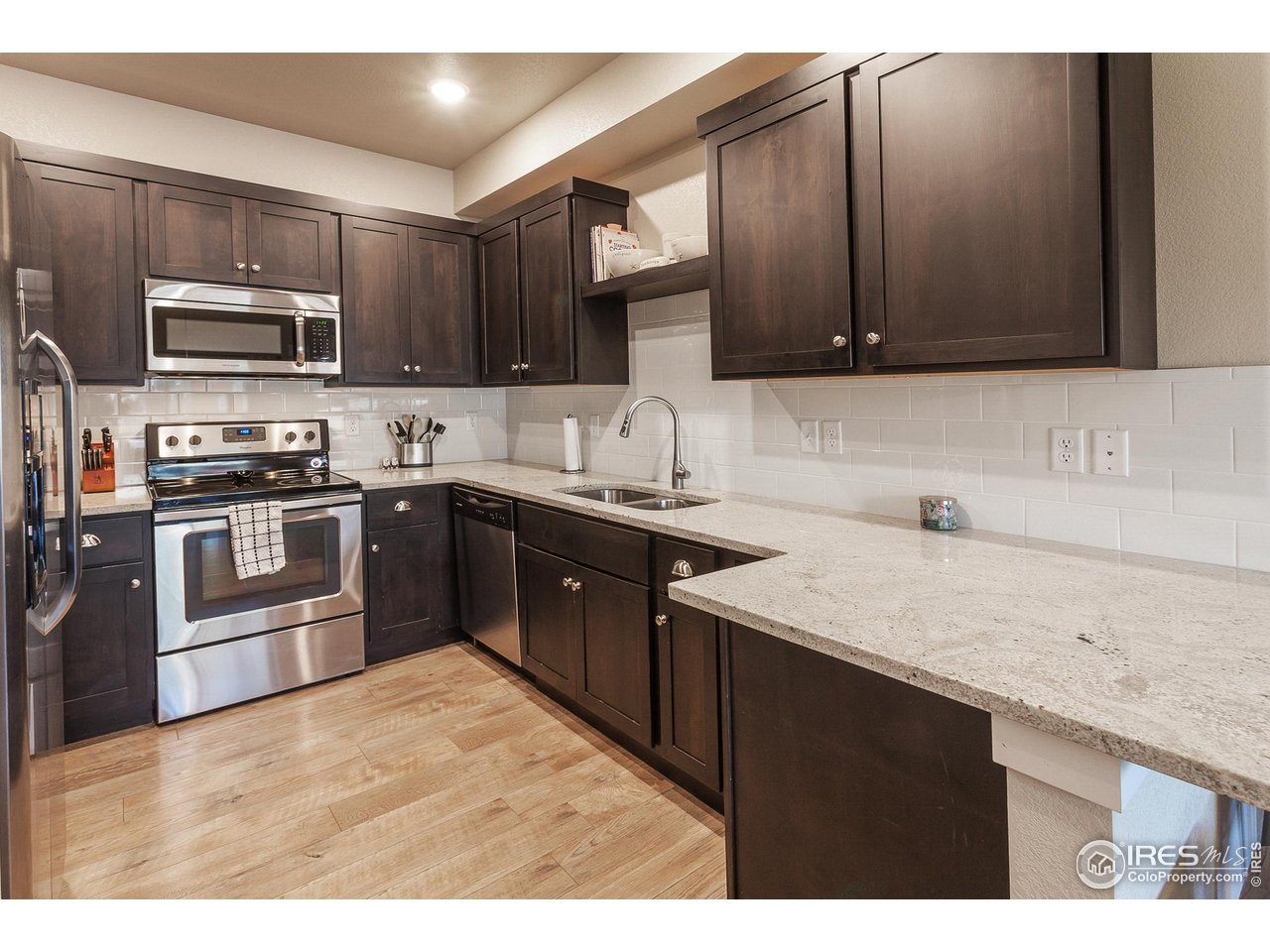2608 Kansas Dr D-128