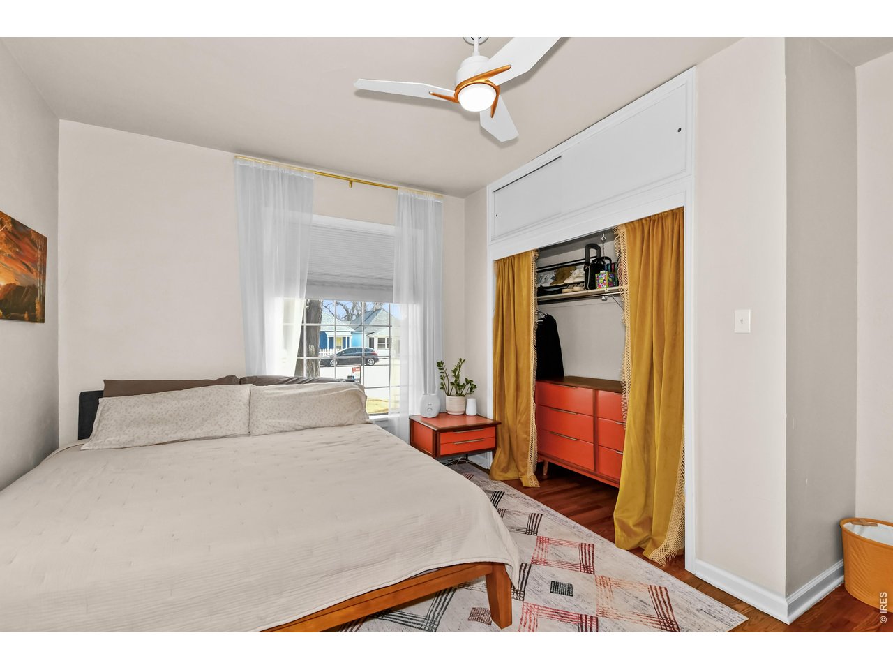 222 Maple Ave