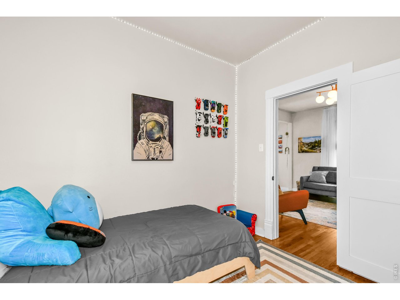 222 Maple Ave