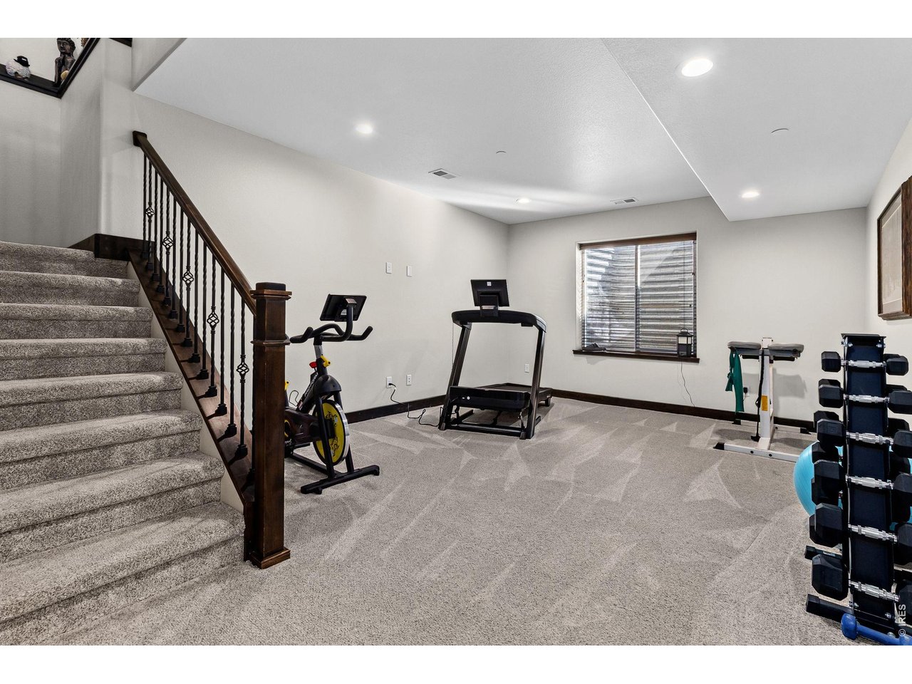 5821 Dakota Ct
