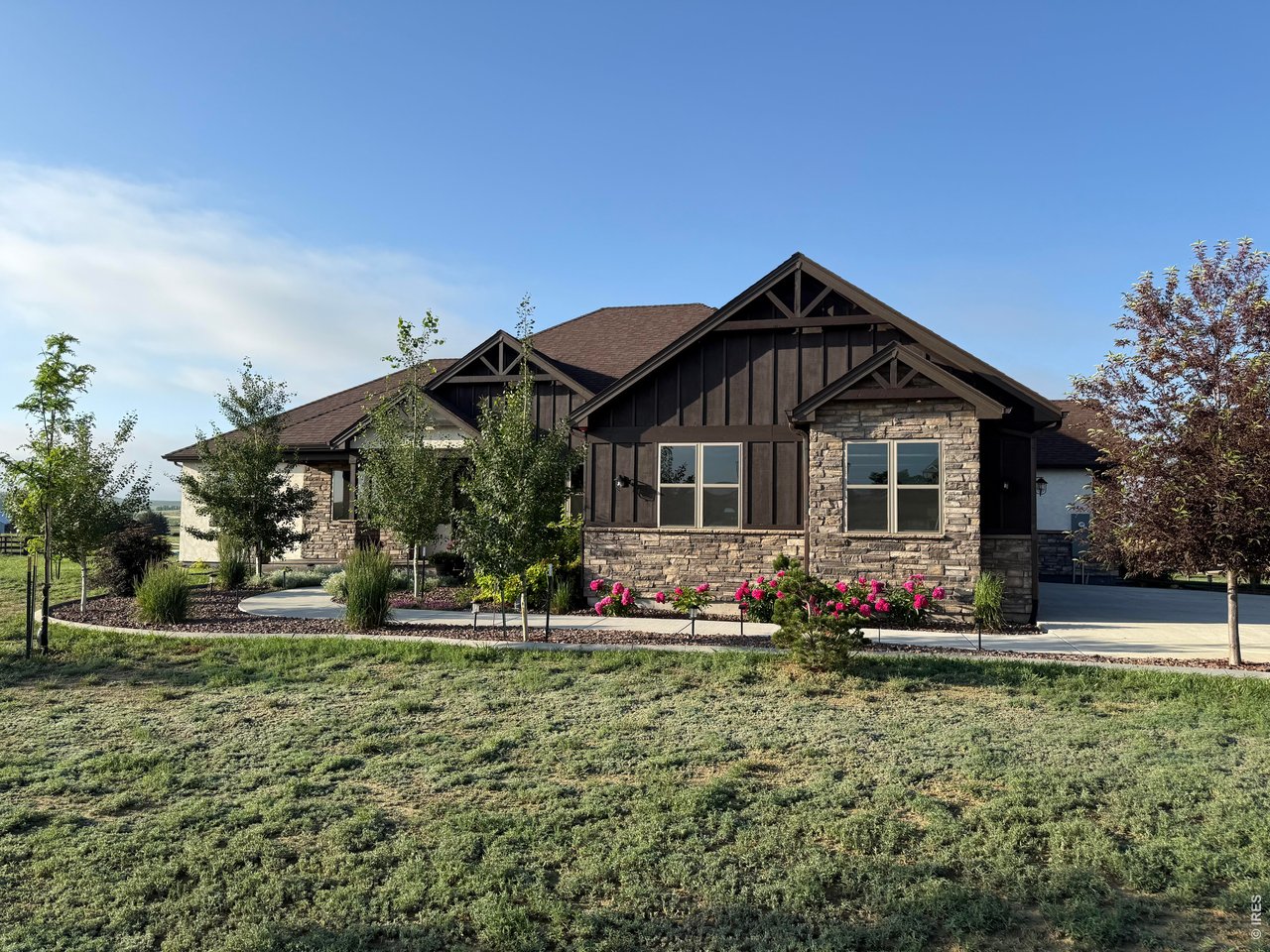5821 Dakota Ct