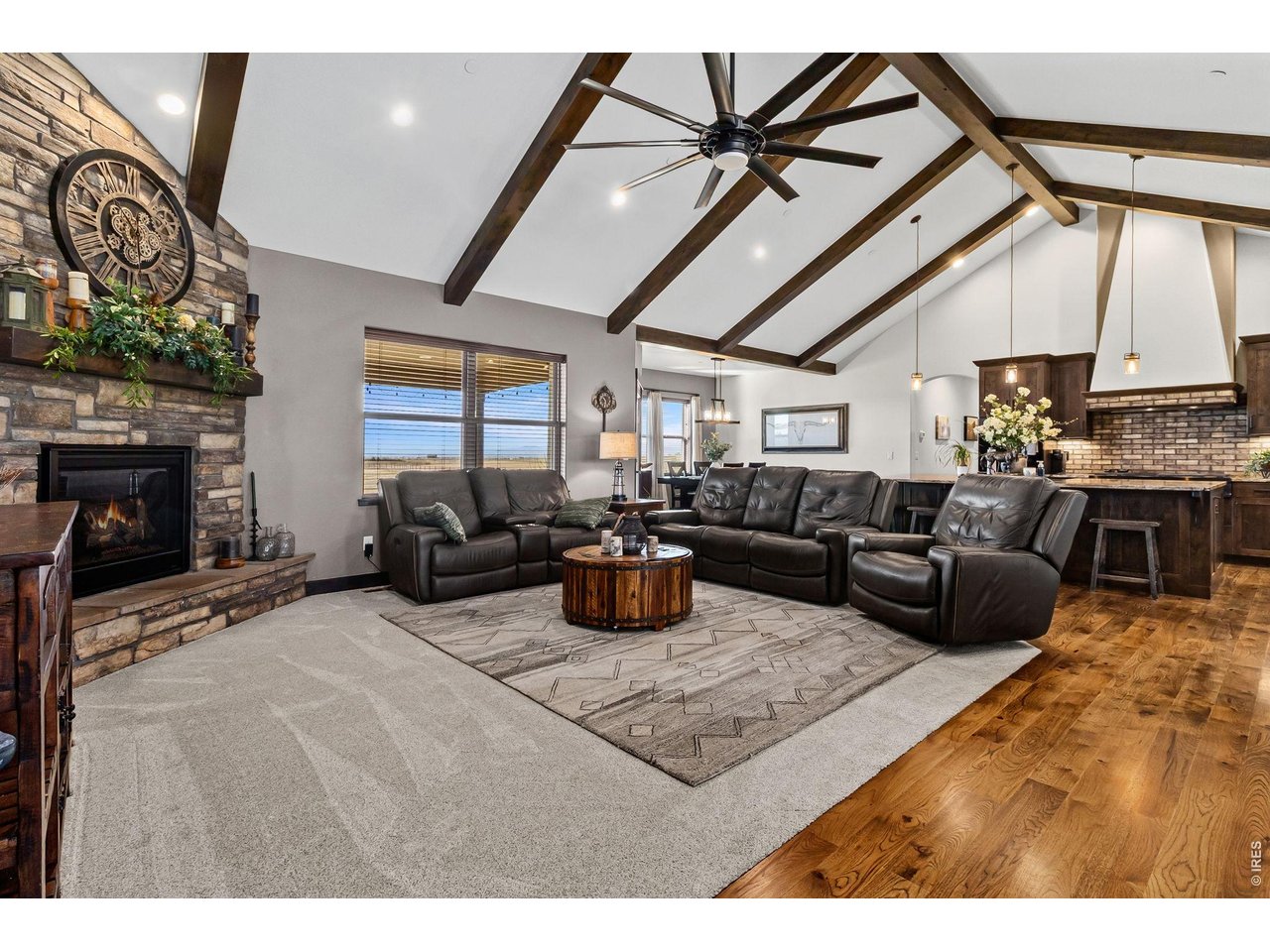 5821 Dakota Ct