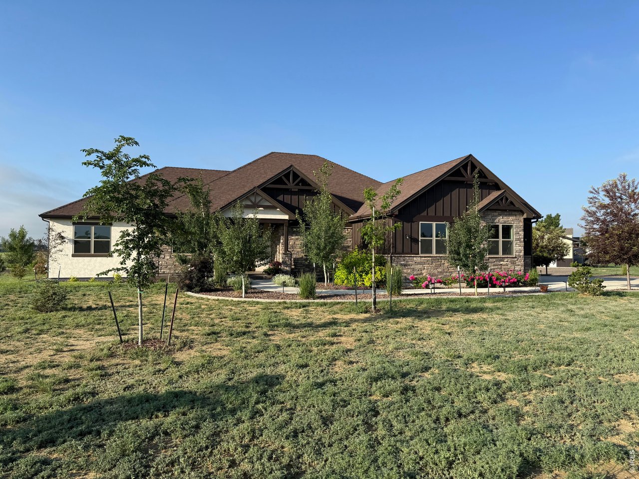 5821 Dakota Ct