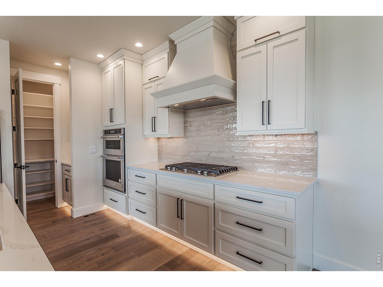 1222 Eliza Ave