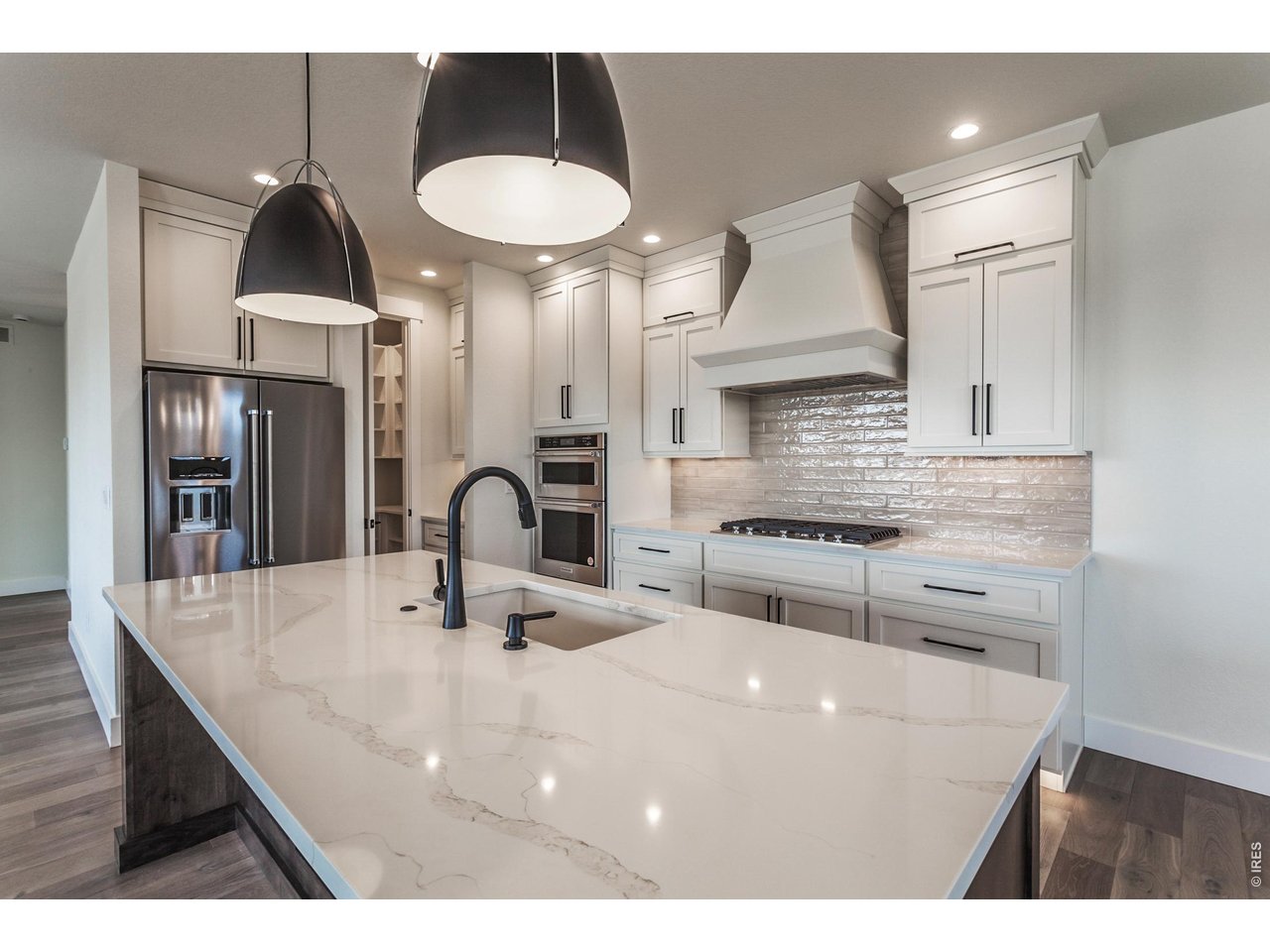 1222 Eliza Ave