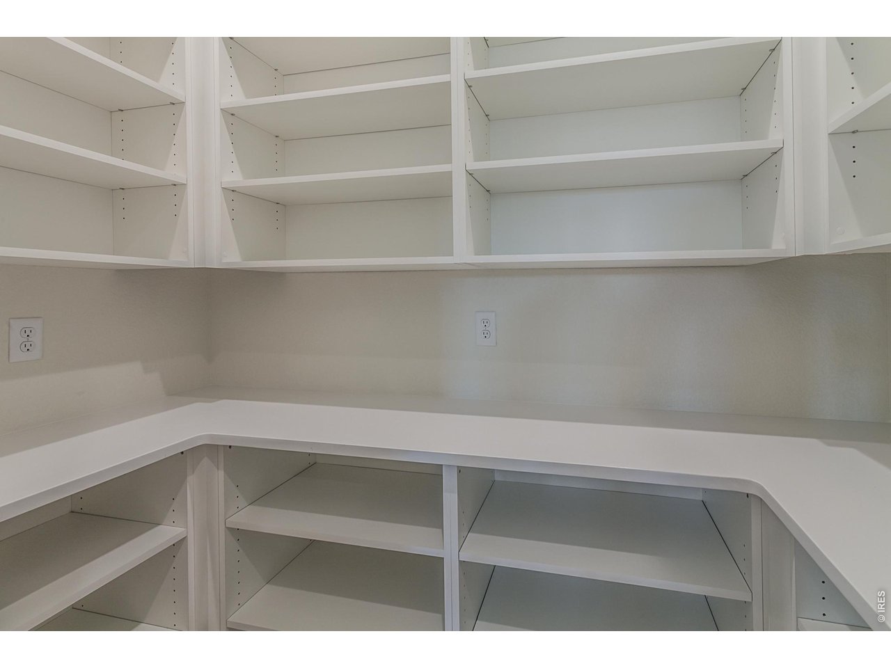 1222 Eliza Ave