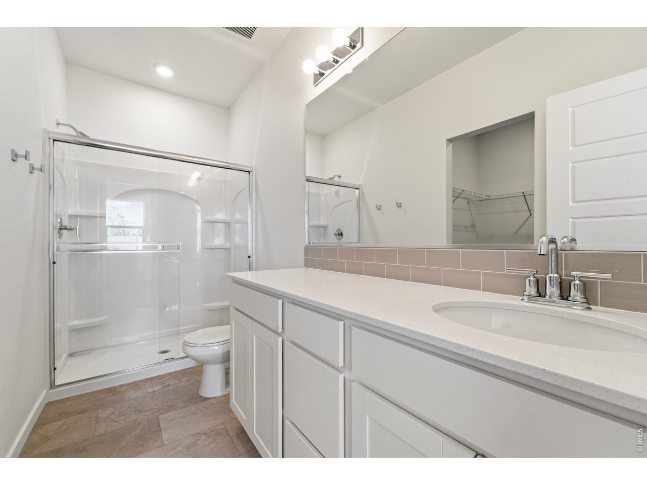 3900 Soapstone St