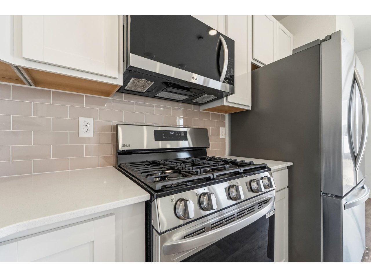 3900 Soapstone St