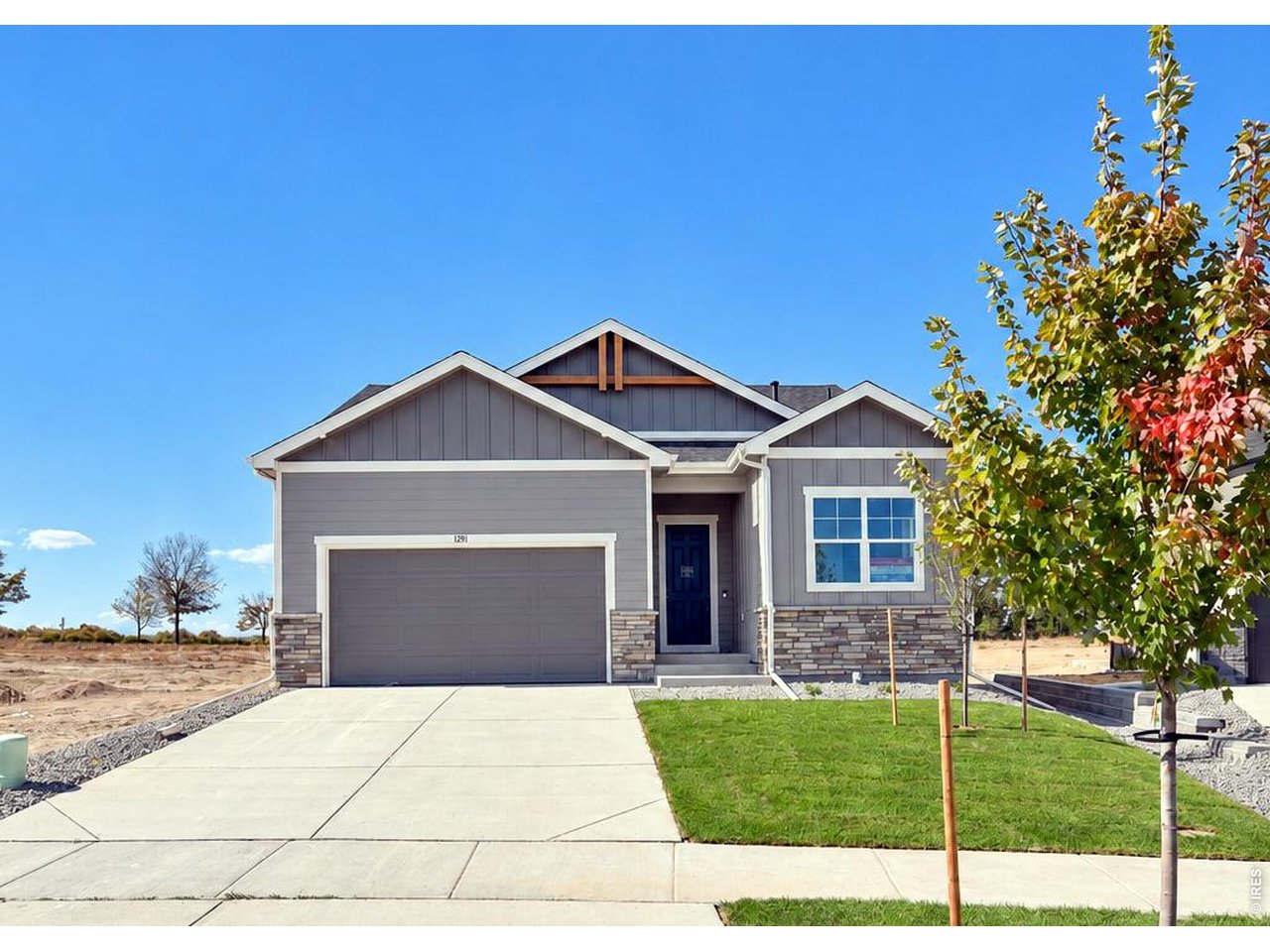 1201 106th Ave