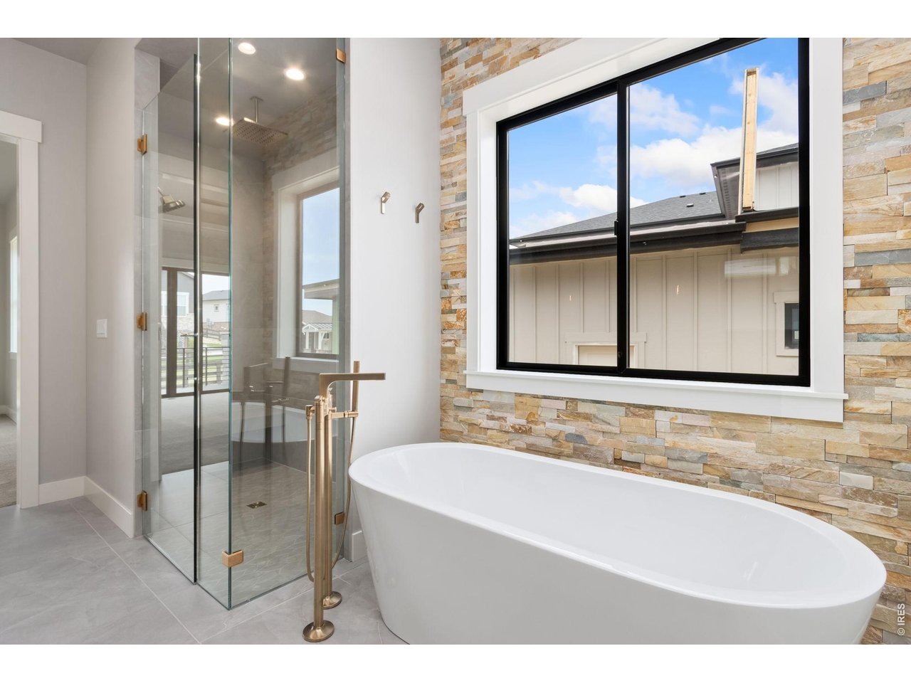 6325 Sanctuary Dr